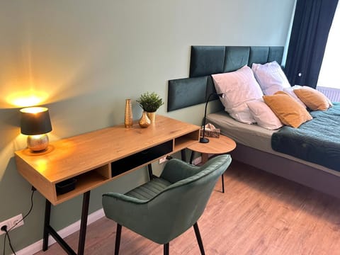 Seating area, Bedroom