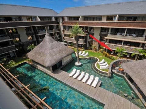 Property building, Patio, Day, Fitness centre/facilities, Pool view, Swimming pool, sunbed