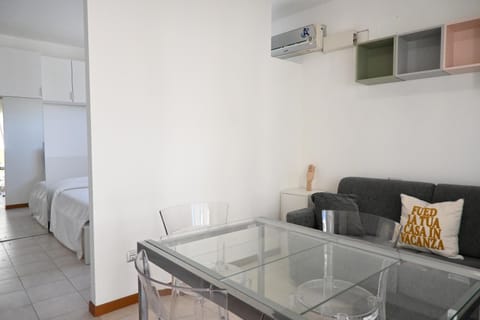 SE170 - Senigallia, monolocale vista mare con aria condizionata Apartment in Senigallia