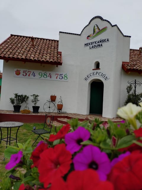 Property building, Day, Property logo or sign, Other, Other, Other