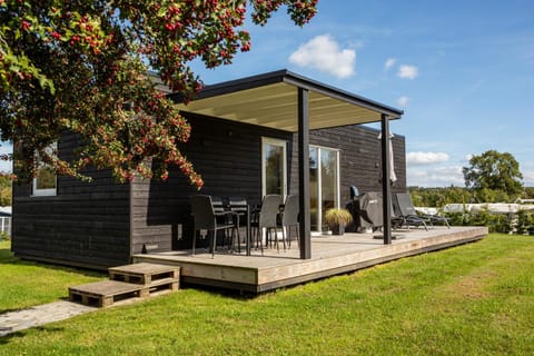 Property building, Garden, Garden view