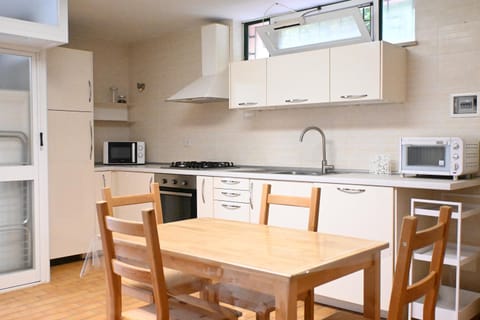 N091 - Numana, nuova taverna bilocale sx Apartment in Numana