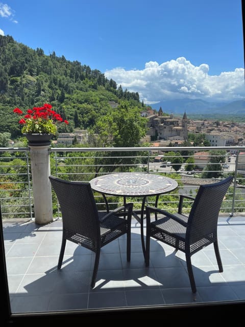 Day, Natural landscape, View (from property/room), Balcony/Terrace, Dining area, Mountain view