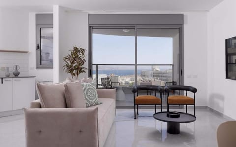 TV and multimedia, Living room, Seating area, Sea view
