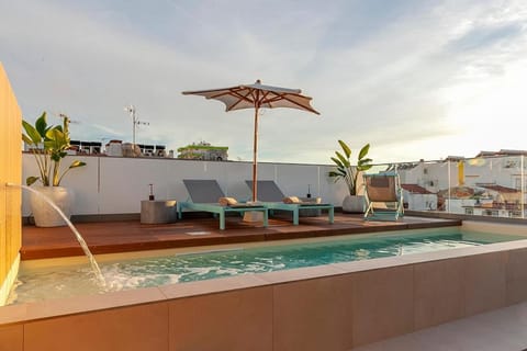 Pool view, Swimming pool