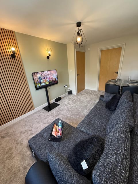 TV and multimedia, Living room, Photo of the whole room, Seating area