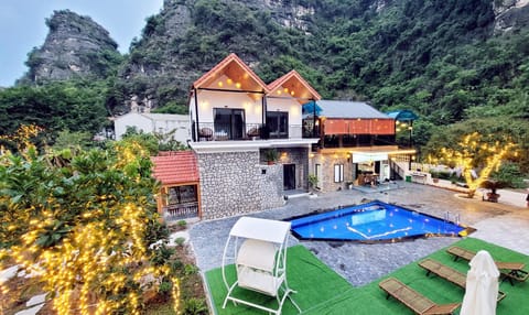 Property building, Natural landscape, Mountain view, Swimming pool