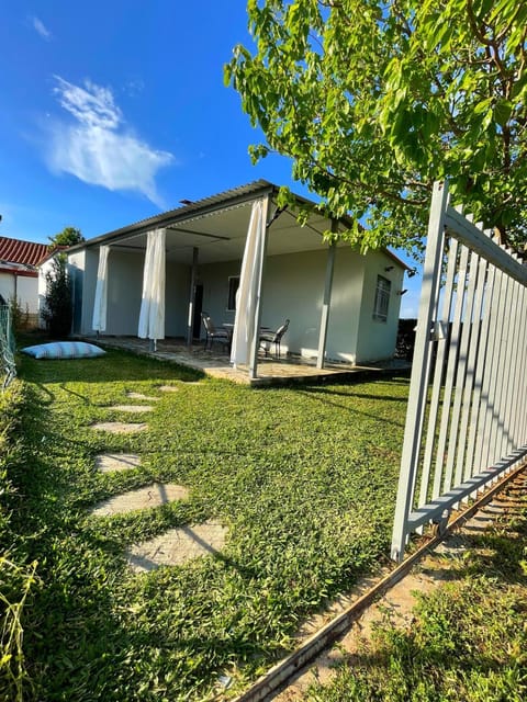 MBM STATE oF HAWAII House in Halkidiki