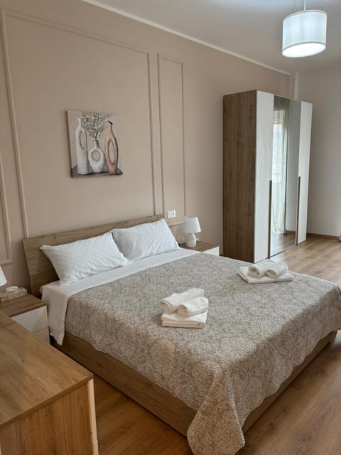 Bed, Photo of the whole room, Bedroom, towels, wardrobe