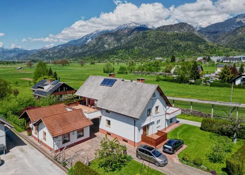 Property building, Bird's eye view, Mountain view