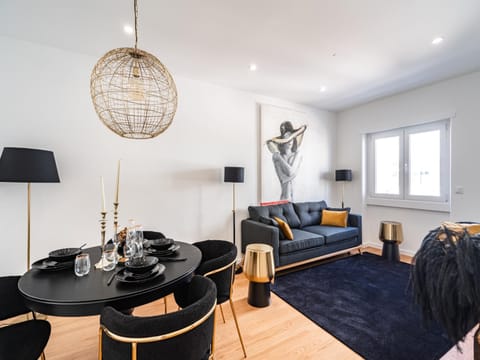 Living room, Seating area, Dining area