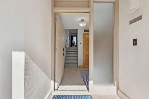 Facade/entrance, acessibility