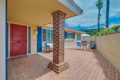 La Jolla Shores Hideaway is located 2 blocks from the Beach - dog friendly and great for families House in La Jolla Shores