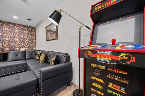 Stay Classy in a Spacious Home with an Elegant Touch House in Gainesville