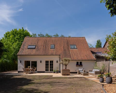 Property building, Day, Garden view