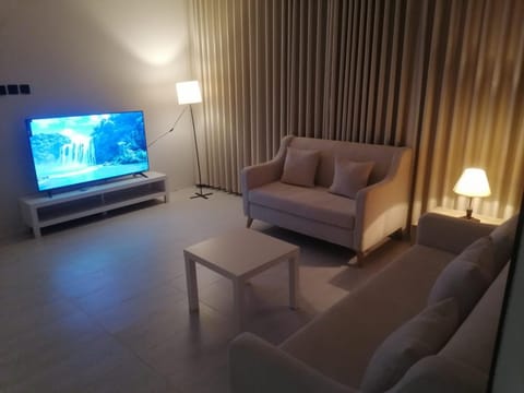 TV and multimedia, Seating area