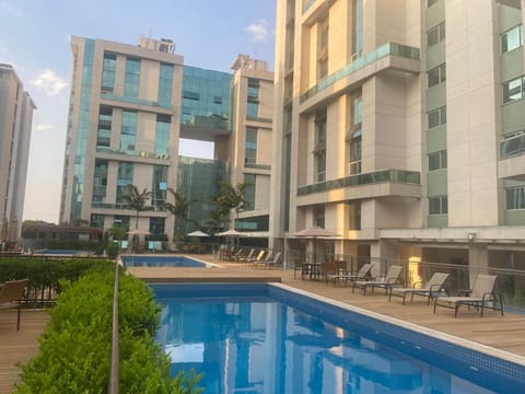 Pool view, Swimming pool, sunbed