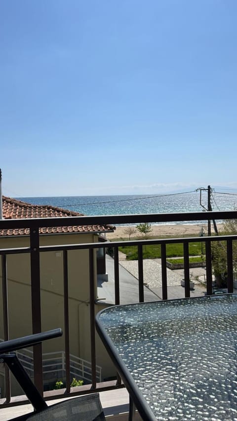 Natural landscape, Balcony/Terrace, Sea view