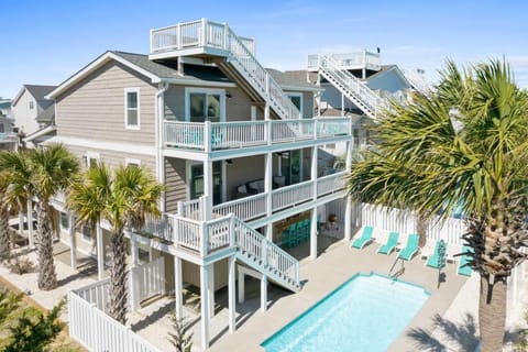 Balcony/Terrace, Swimming pool