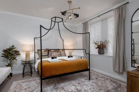 Woodland Hideaway Near Stirling Apartment in Stirling