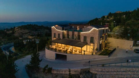 Nearby landmark, Restaurant/places to eat, Night, Landmark view, Mountain view