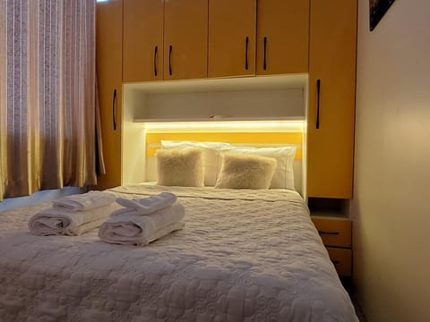 Bed, Photo of the whole room, Bedroom, towels, wardrobe