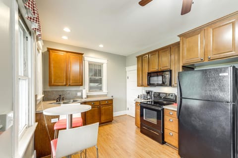 Beautiful Restored Historic Home Near Rabbit Hash House in Indiana