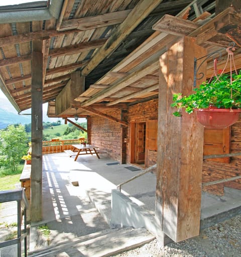 Les Jonquilles Chalet in Manigod