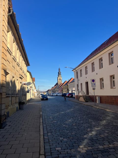 City view, Street view, Parking