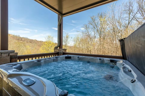 Birds Nest on Sugar Mountain House in Sugar Mountain