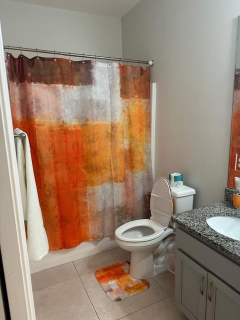 Golden Brooke Retreat House in Upper Grand Lagoon