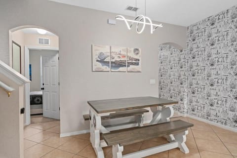 Star Wars Retreat at Regal Palms Resort - Sage Vacations House in Four Corners