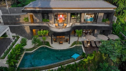 Property building, Pool view, Swimming pool, internet