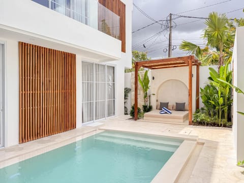 Day, Garden, Pool view, Swimming pool, Swimming pool, sunbed