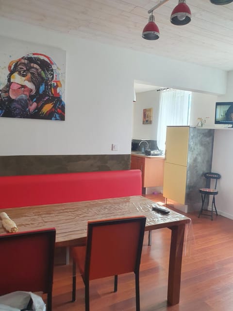 le nid des choups on est bien la Apartment in Auvergne-Rhône-Alpes