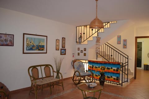 Seating area
