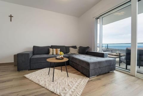 New apartment Podstrana2 Apartment in Podstrana