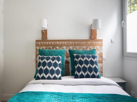 Bed, Bedroom