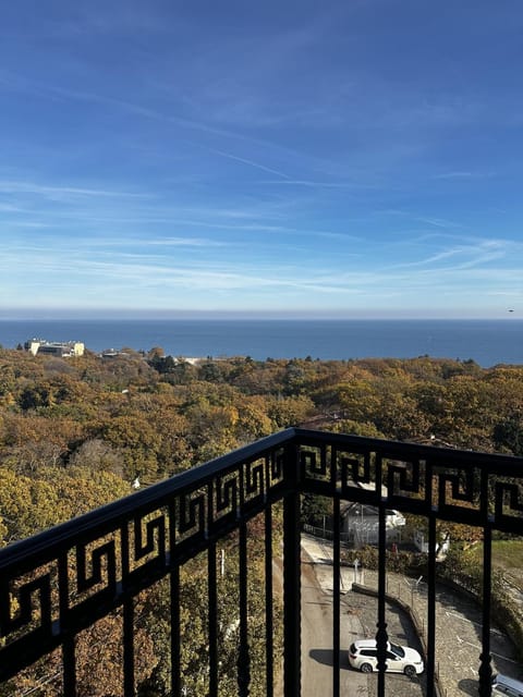 Nearby landmark, Day, Natural landscape, View (from property/room), Balcony/Terrace, Sea view