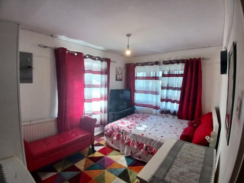 Bed, Living room, Bedroom