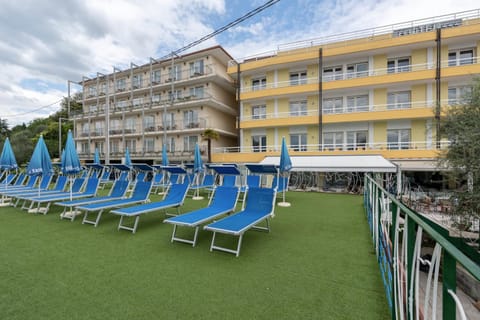 Facade/entrance, Balcony/Terrace, Other