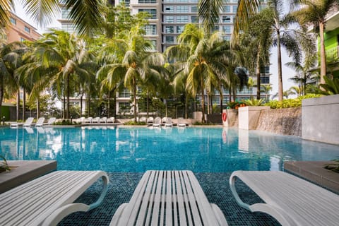 Pool view, Swimming pool, sunbed