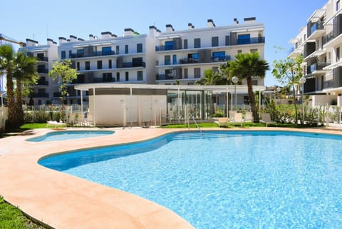 Property building, Swimming pool