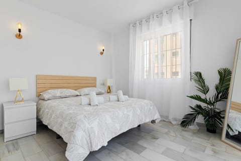 Erisa 29 By IVI Real Estate Apartment in Torremolinos