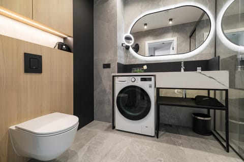 Toilet, Bathroom, washing machine, dryer