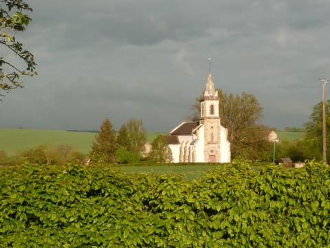 Gîte Le Tremblay House in Bourgogne-Franche-Comté