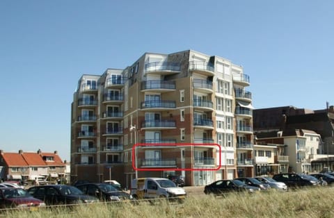 Property building, Location