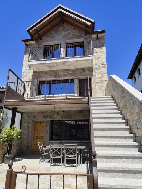 Property building, Off site