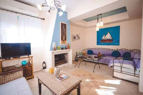 Villa Sapphire BeachFront Eretria Bed and Breakfast in Euboea