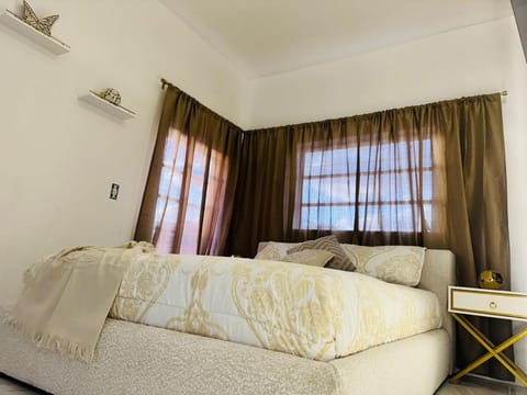 Stylish Studio in Heart of Miami Apartment in Coral Gables